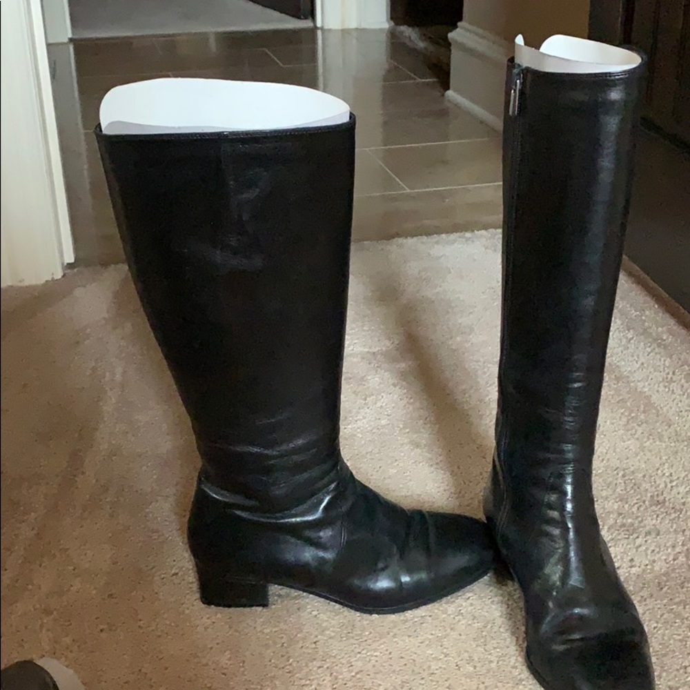 Boots! - Picture 2 of 6